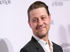 Ben McKenzie Debuts Documentary “Everyone Is Lying to You for Money” at SXSW London, Uncovering Cryptocurrency Truth
